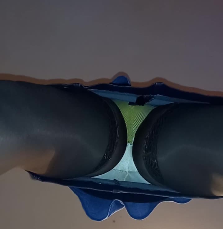 BlueGirl70 Mini Upskirt Gusset