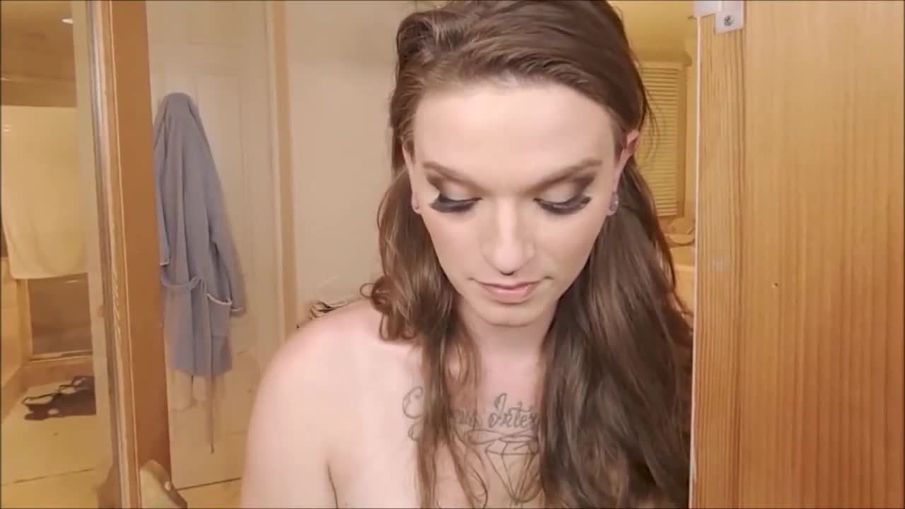 Tranny fucking her bf in the bathroom - pov