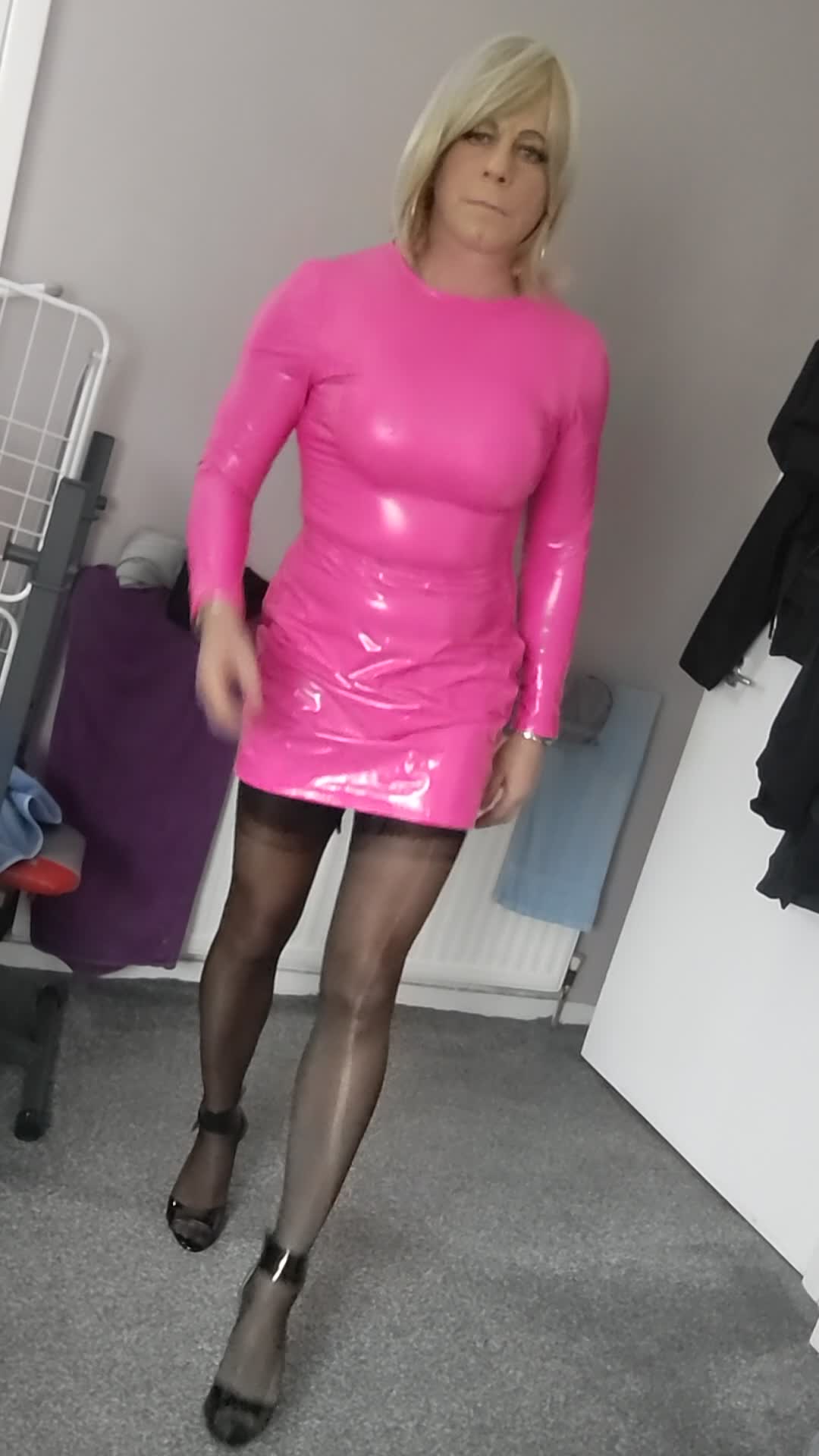 Dressing all feminine makes my tranny cock hard